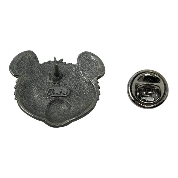 JJ Artifacts Bear Face Googly Eyes Pin Brooch Lapel Hat Pin Silver Tone 1986 Vtg - Picture 4 of 5